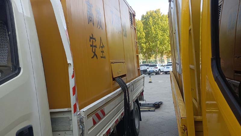 界首如何判断柴油发电机组和UPS电源的切换时间是否符合要求？